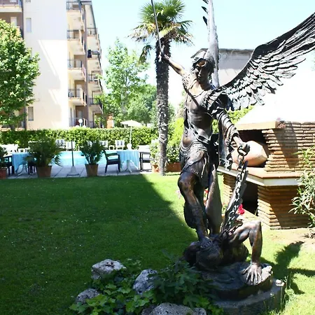 Tridentum Hotel 4*